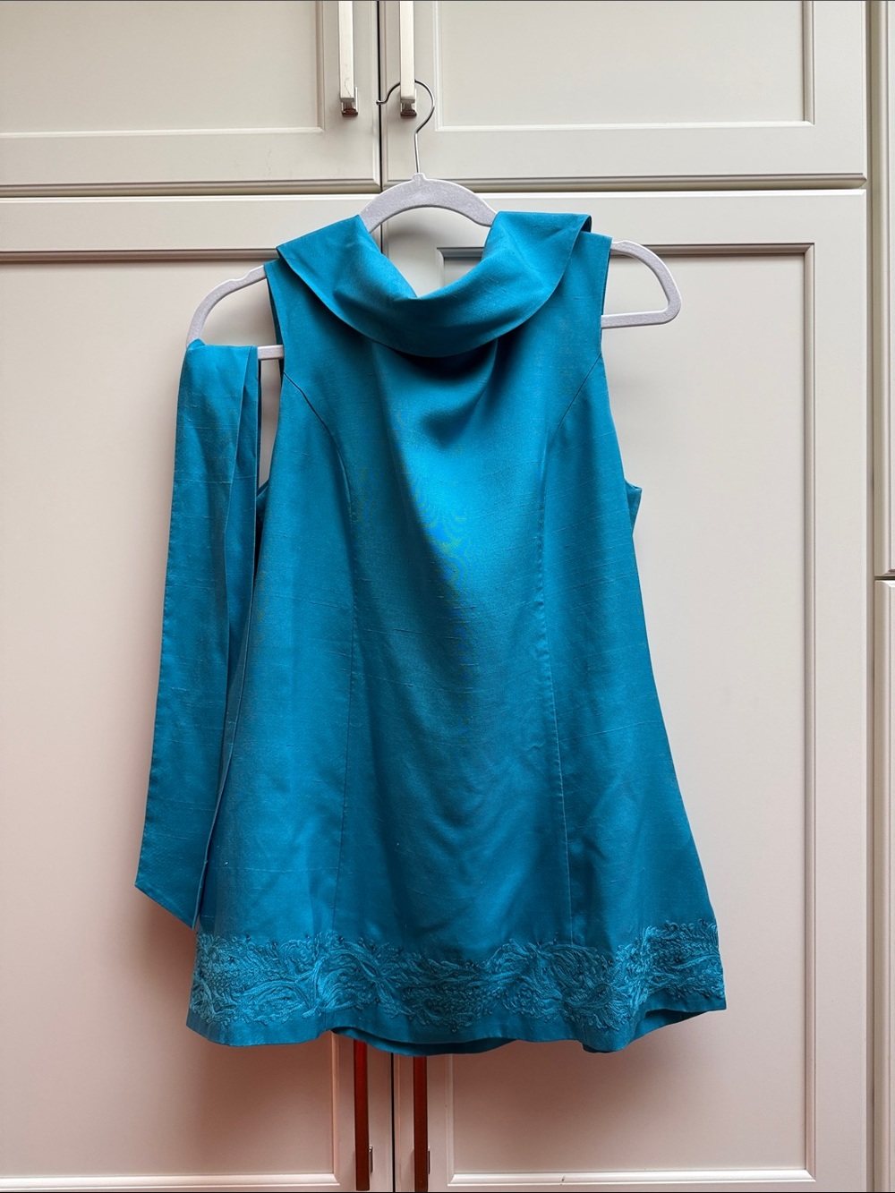 Talbots Teal Sleeveless Cowl Neck Tunic with Embroidered Hem
